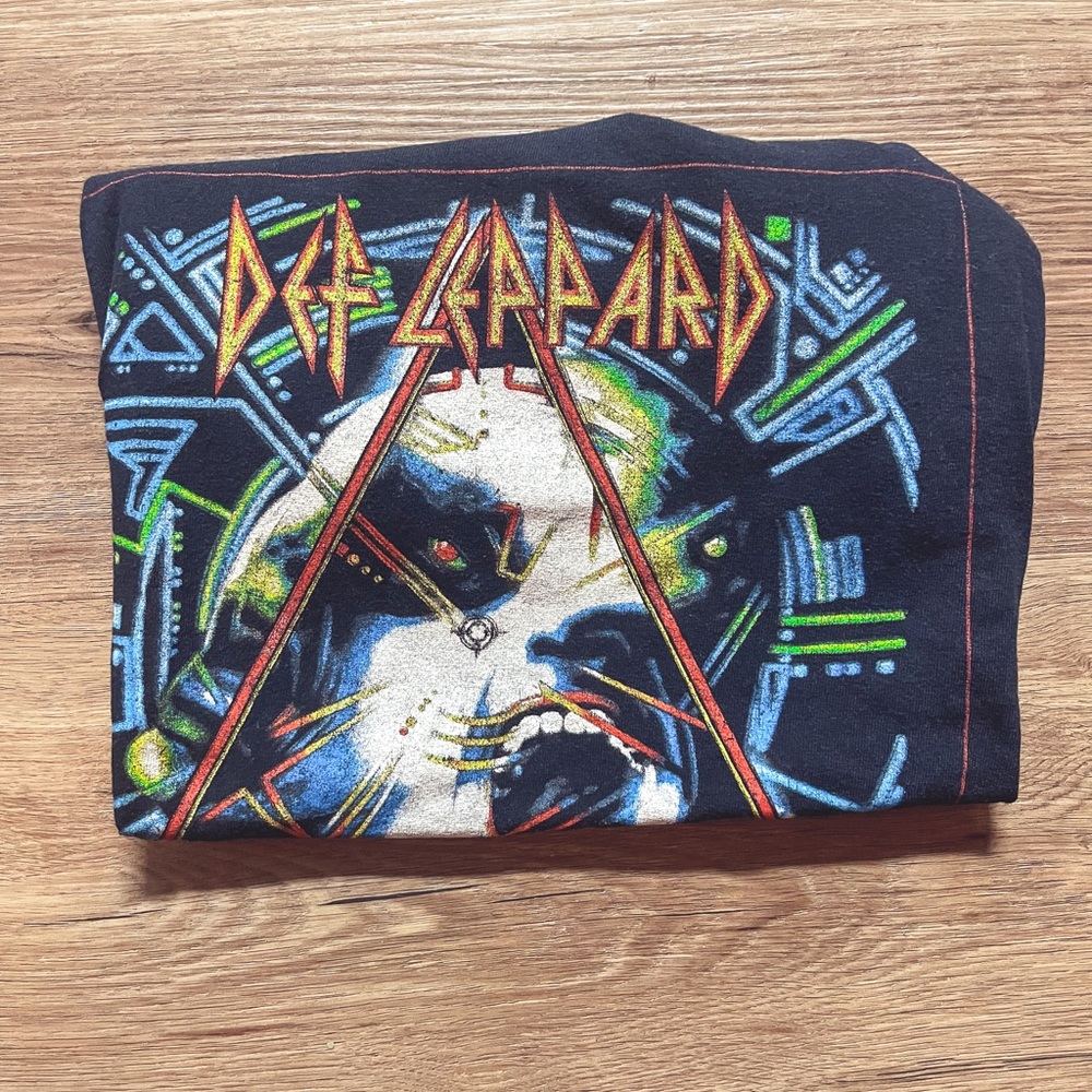 Def Leppard Tee 🔊